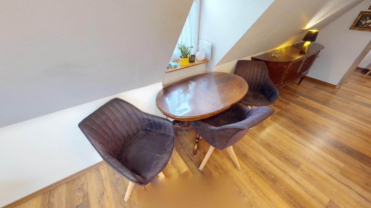 Apartman Ateliér Vary v nově zrekonstruovaném domě Karlovy Vary Exterior foto