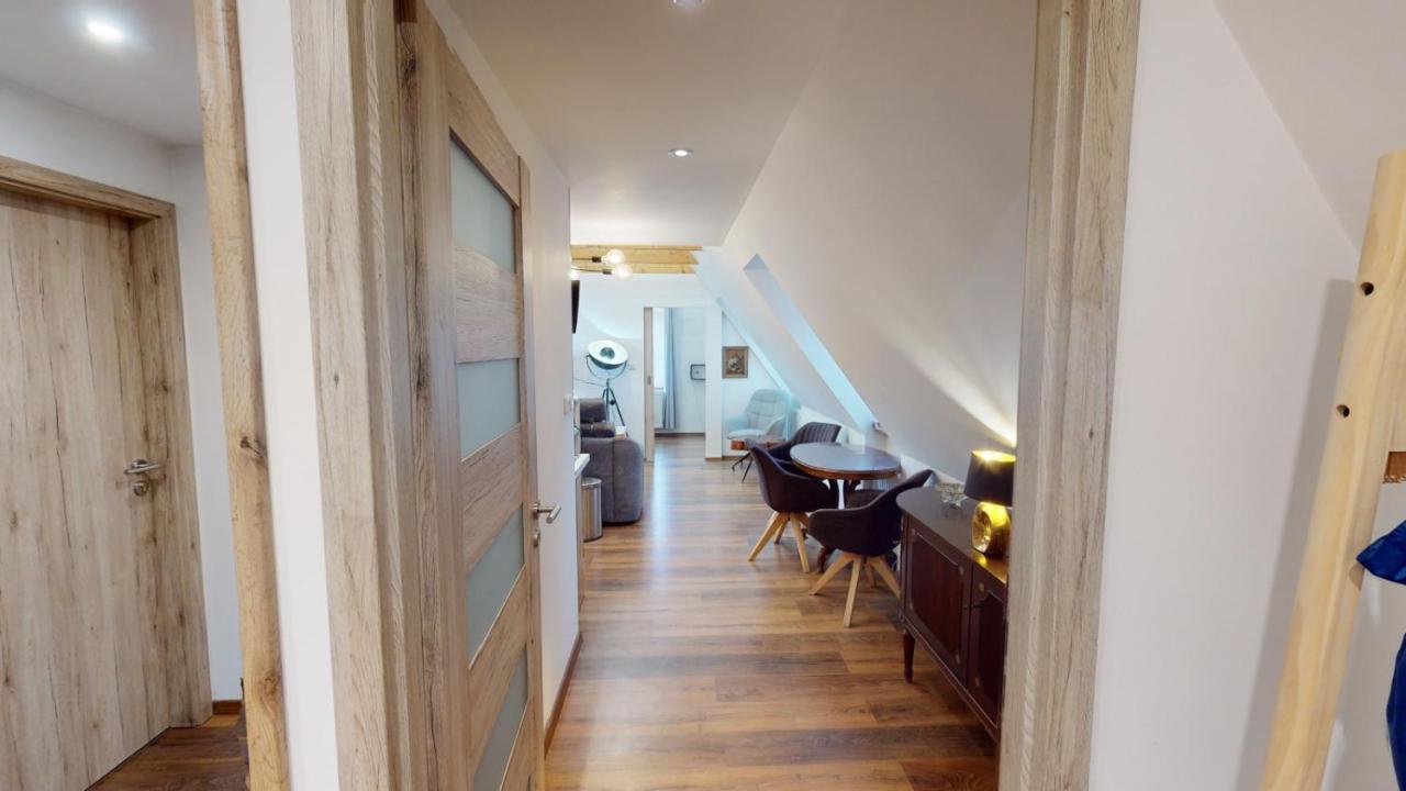 Apartman Ateliér Vary v nově zrekonstruovaném domě Karlovy Vary Exterior foto